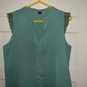 Sleeveless Crochet-Trim Shell Top - Teal